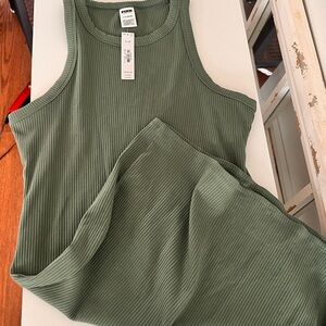 NEW 👗Victoria's Secret Green Ribbed Midi Dress